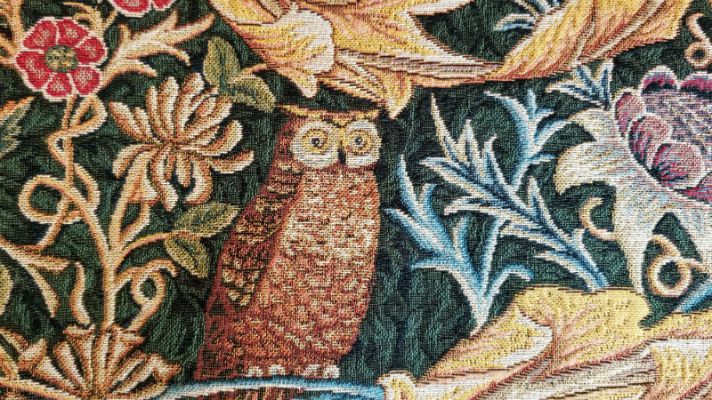 Detail of the Owl and Pigeon tapestry Detail of the Owl and Pigeon tapestry