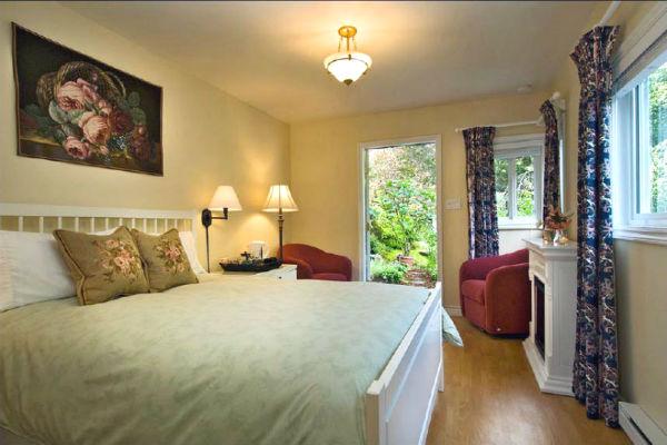 Flowers tapestries - French silk tapestry