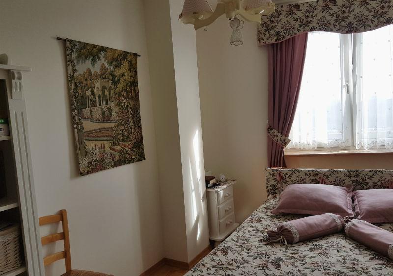 Lake Como tapestry hanging in Warzawa